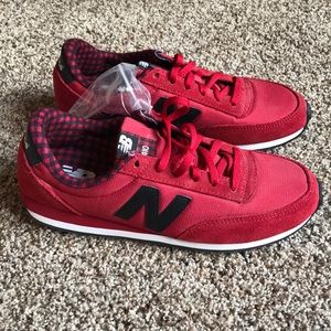 New balance shoes